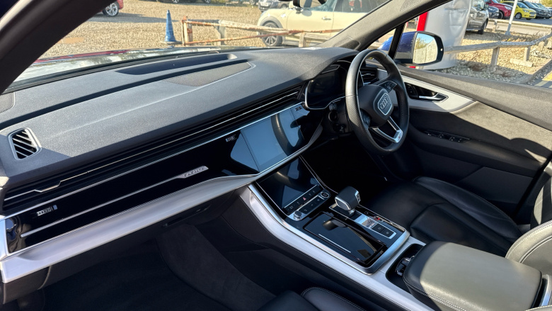 Audi Q7 50 TDI Quattro S Line 5dr Tiptronic Diesel Estate